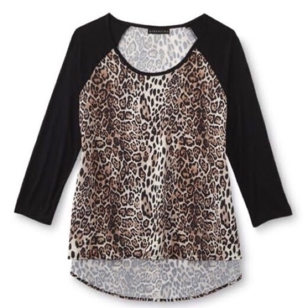 Raglan Top, Leopard Print - Picture 2 of 3